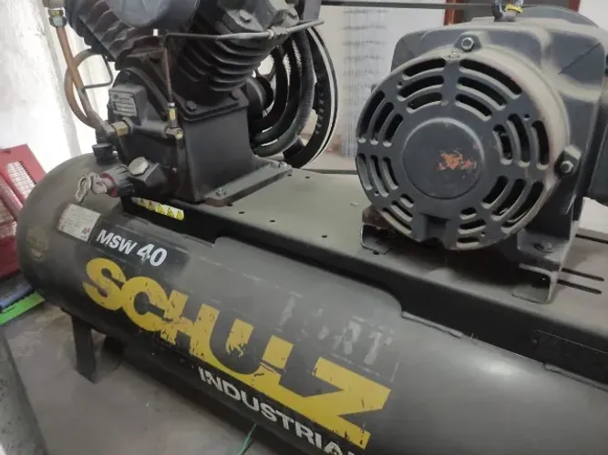 COMPRESSOR DE AR INDUSTRIAL SCHULZ / INGERSOLL RAND - ALTA PERFORMANCE