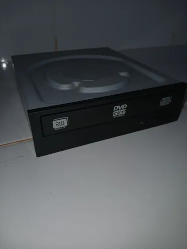 DVD/CD Rewritable drive iHAS122
