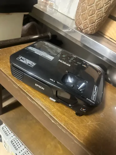 Projetor Epson Powerlite s12