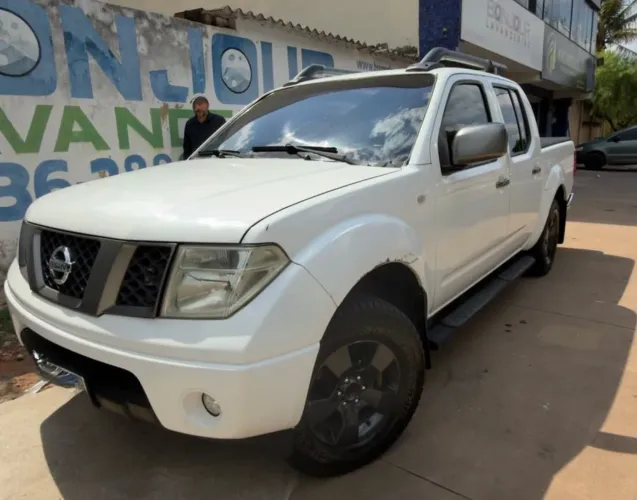 Nissan Frontier XE CD 4X2 2.5 TB Diesel 2013