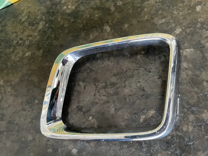 Moldura cromada da grade dianteira Jeep Compass 2020 