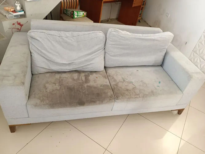 Sofá usado