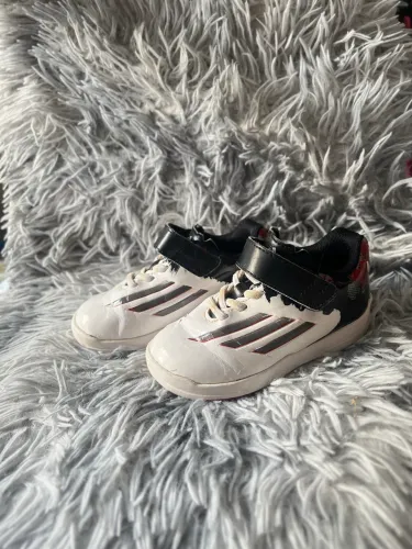 Chuteira Adidas Infantil
