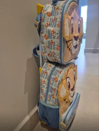 Mochila com rodinhas