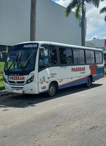 Vendo micro ônibus