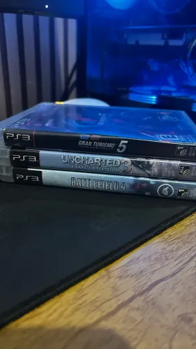 3 Jogos PS3 Originais Completo (CIB) - Uncharted 3 + Battlefield 4 + Gran Turismo 5