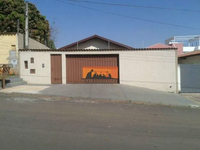 Kitnet para Locação 1 Quarto, 1 Vaga, 25M², Vila Santa Isabel, Campinas - SP