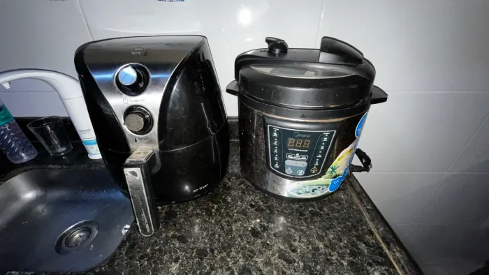 Kit Air Fryer Mondial + Panela de Pressão Elétrica Midea 6L | Funcionando Perfeitamente