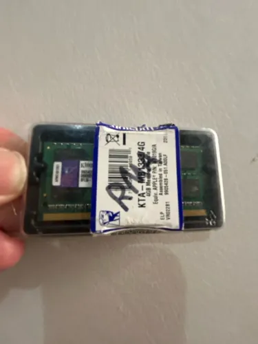 2 Memórias DDR3 de 4g para notebook Kingston