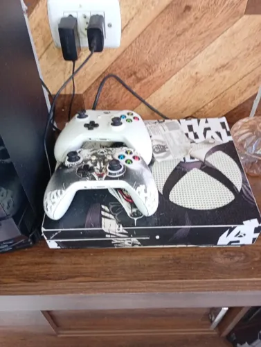 Vídeo game Xbox one S interessados chamar no WhatsApp *69