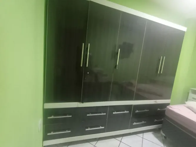 Guarda roupa casal