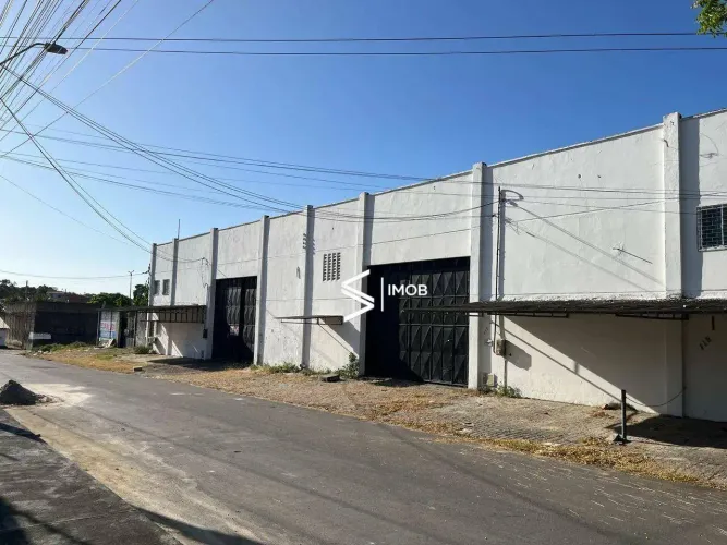 Galpão a 50m BR 116, 1.750m2, Escritório, Estacionamento, R$ 20.000,00 Paupina, Fortaleza