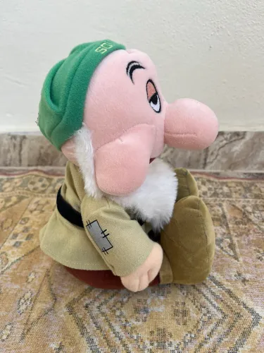 Boneco pelúcia anão Soneca da Branca de Neve