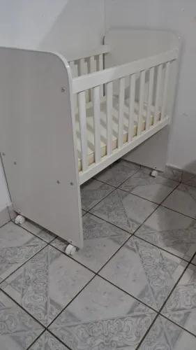 Berço bebê pequeno 
