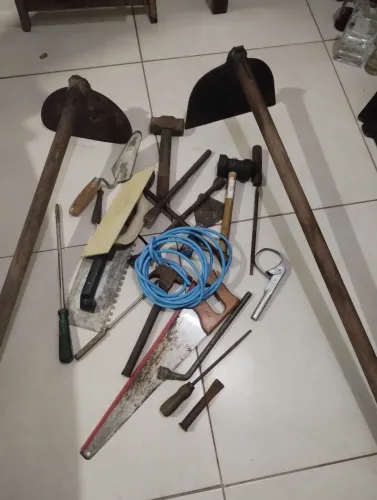 Vendo lote de ferramentas