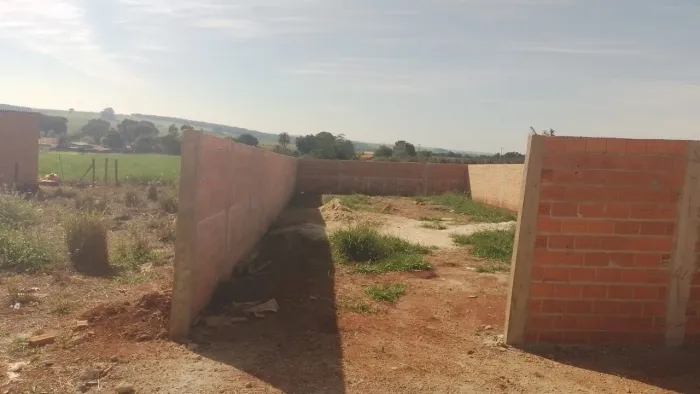 Vendo ou troco terreno pronto pra construir 50 mil