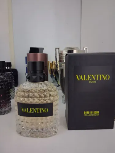 Valentino Uomo Born In Roma Yellow Dream