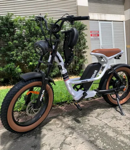 Bike com suporte para criança