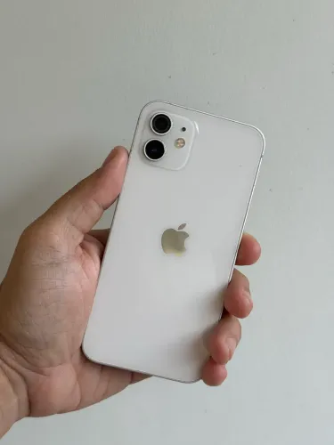 iPhone 12 64GB