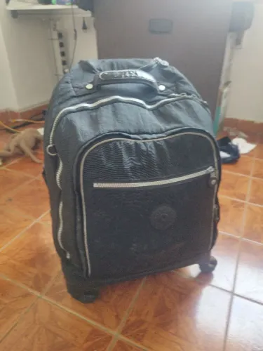 Mochila com rodinha para notebook 