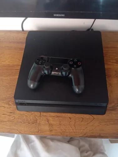 Ps4 slim 1 TB aceito x box one s e volta