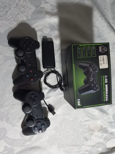 game stick 4k retrô 10.000 jogos ?