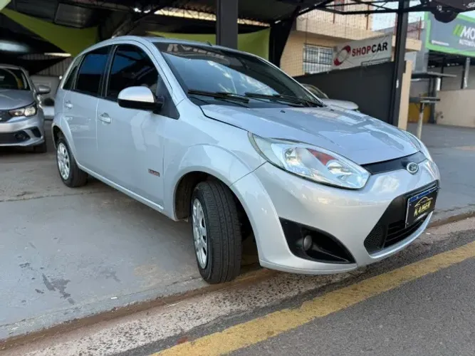 Ford Fiesta 1.6 8V Flex/class 1.6 8V Flex 5P 2013