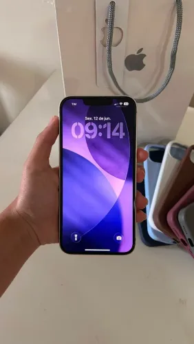 iPhone 13