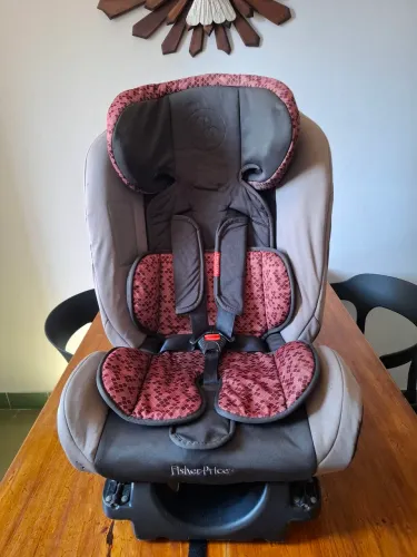 Cadeirinha infantil Fisher-Price isofix