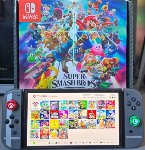 Nintendo Switch oled Smahs Bros - Desbloqueado