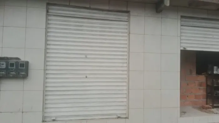 PORTA DE ENROLAR MANUAL DE AÇO GALVANIZADO