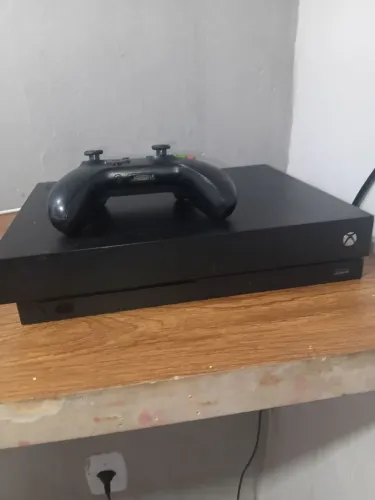 Troco por PC Ou Vendo Xbox One X 500GB
