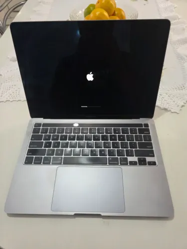 macbook pro 2020 16gb