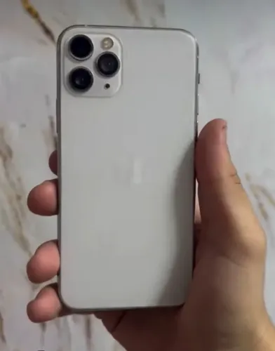 iPhone 11 pro 64 gb 