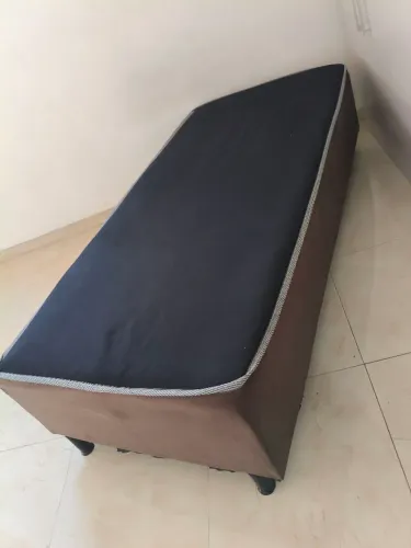 Venda cama box com colchão Solteiro