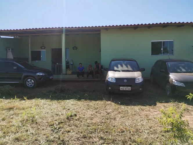 Rancho retiro de baixo ... PEGO CARRO COMO PQRTE DO PAGAMENTO .....
