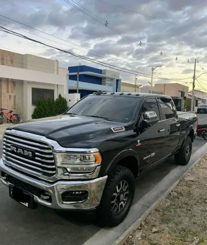 Ram 3500 Limited Longhorn 6.7 TB CD Diesel 2022