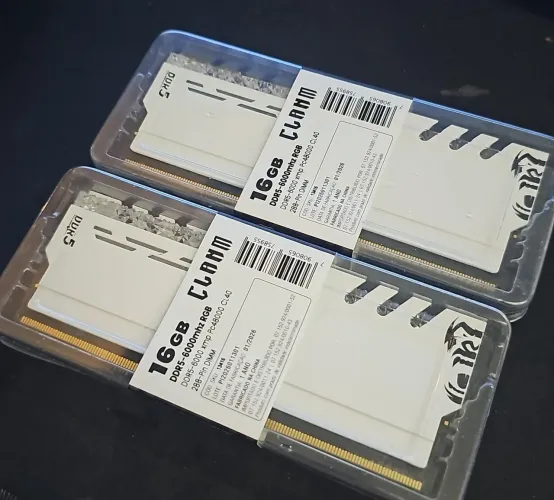 MEMORIA 16GB DDR5 6000MHZ BRANCO RGB