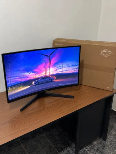 Monitor Gamer Samsung Odyssey G5 32? Curvo