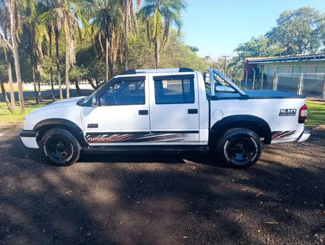 Chevrolet S10 P-up Advant. 2.4/2.4 MPFI F.power CD 2011