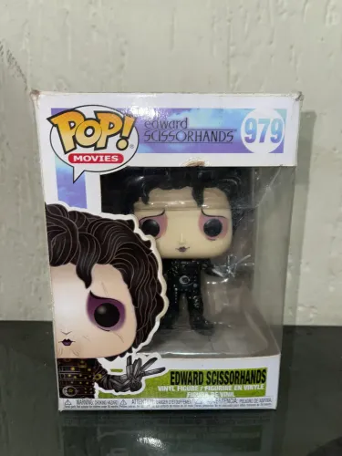 Edward Mãos de Tesoura - 979