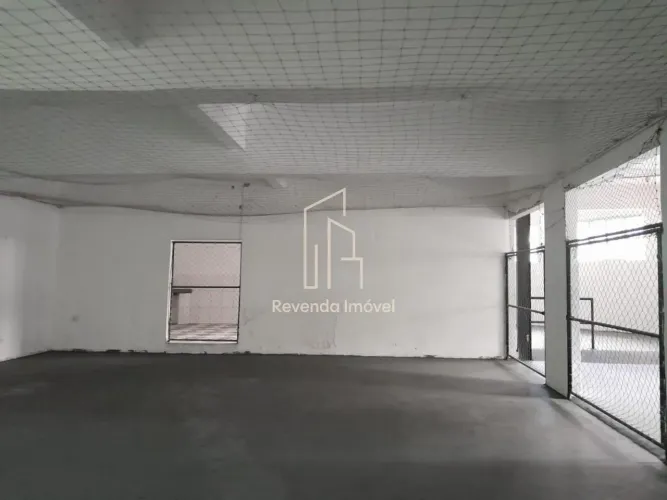 Casa Comercial à Venda em São Paulo-SP: 5 Banheiros, 3 Vagas e 900m² na Cidade Patriarca!