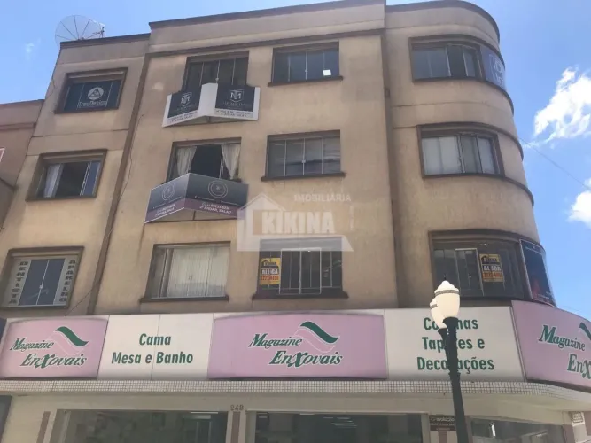 SALA COMERCIAL À VENDA NO CENTRO