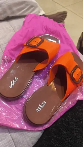 Vendo sandálias melissa todas originais n 36 cada 80 se levar todas faço lote