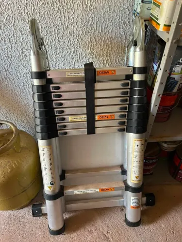 Escada Telescópica Articulada de Alumínio 6 Metros