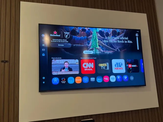 TV SAMSUNG 55?, TELA PLANA, ULTRA FINO, 4K, CONTROLE REMOTO SOLAR,