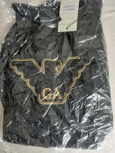 Camiseta preta NOVA