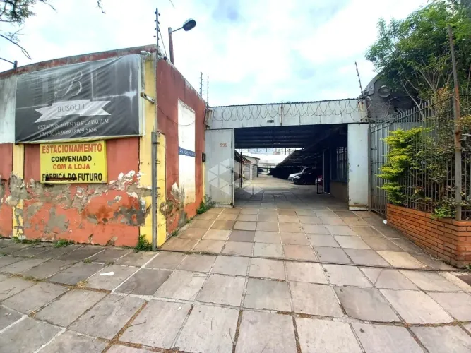 Terreno à venda no quarteirao da São Carlos, Sete de Abril, Emancipação e Cancio Gomes