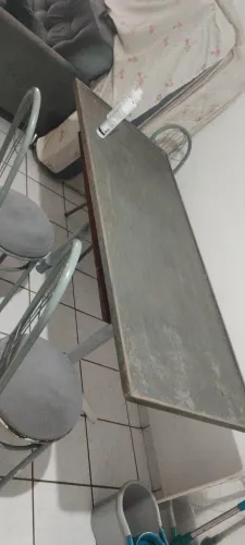 MESA COM 3 CADEIRAS