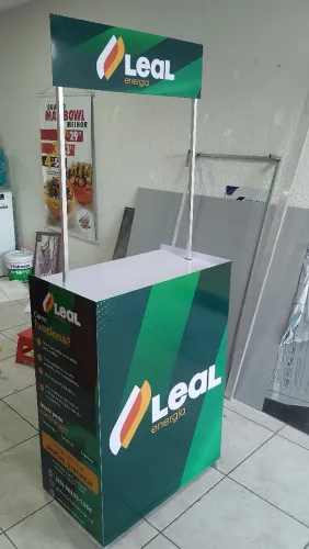 Balcão de degustação desmontável